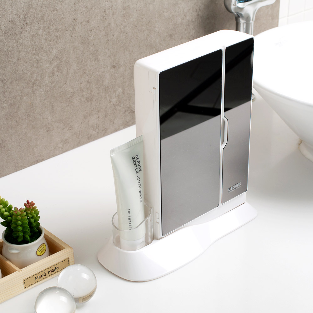 유토렉스 가정용 칫솔살균기 UV LED 살균 히팅 건조기 칫솔소독기 UTC-83UV