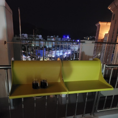 걸이형 베란다 테이블 야외 발코니 마당 난간 간이선반