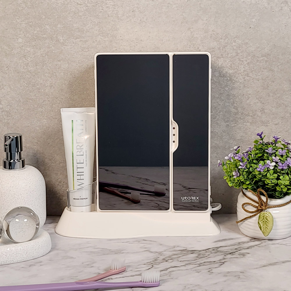유토렉스 가정용 칫솔살균기 UV LED 살균 히팅 건조기 칫솔소독기 UTC-83UV