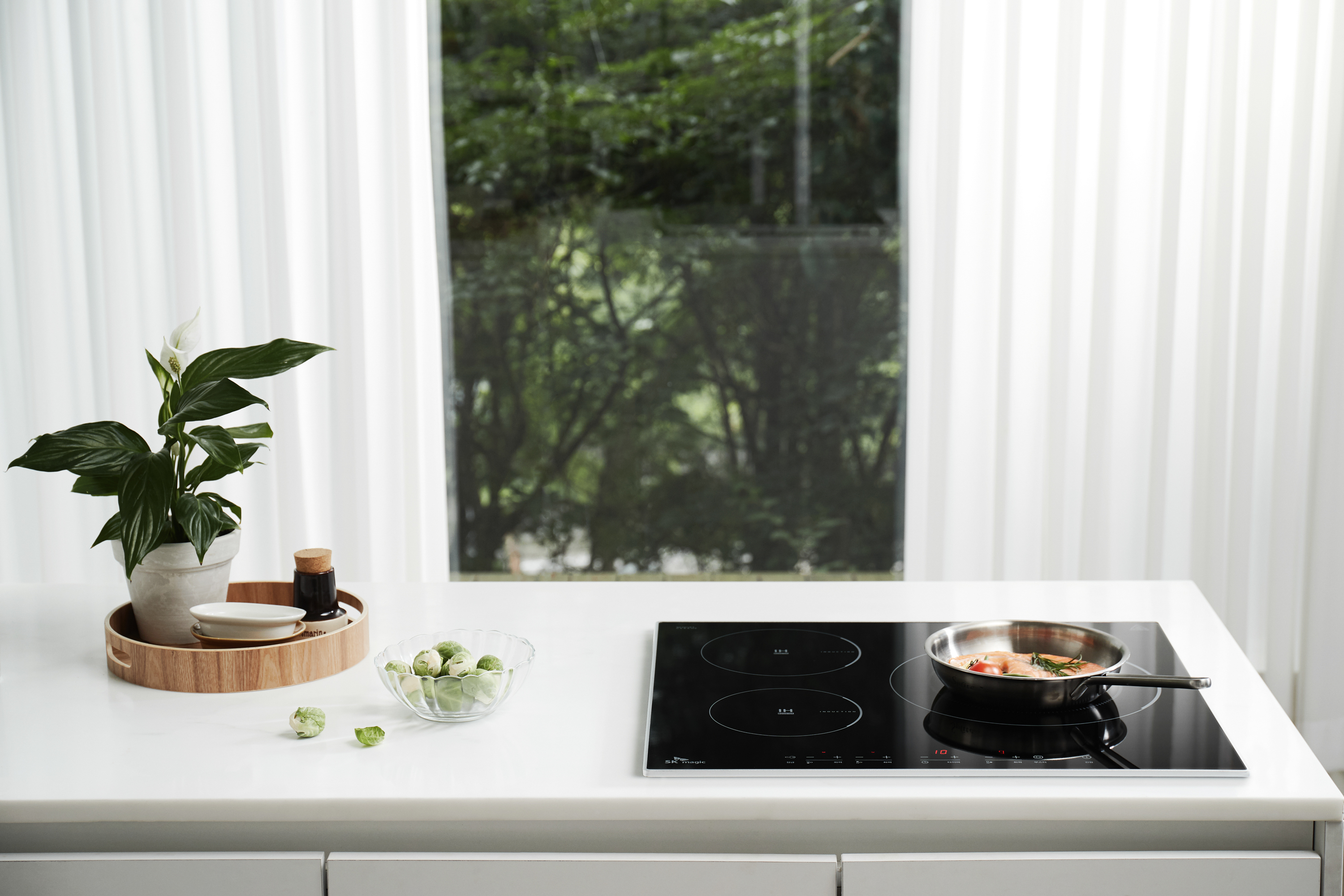 방문설치 3구 인덕션 전기레인지 독일쇼트사상판 ERI4003AN