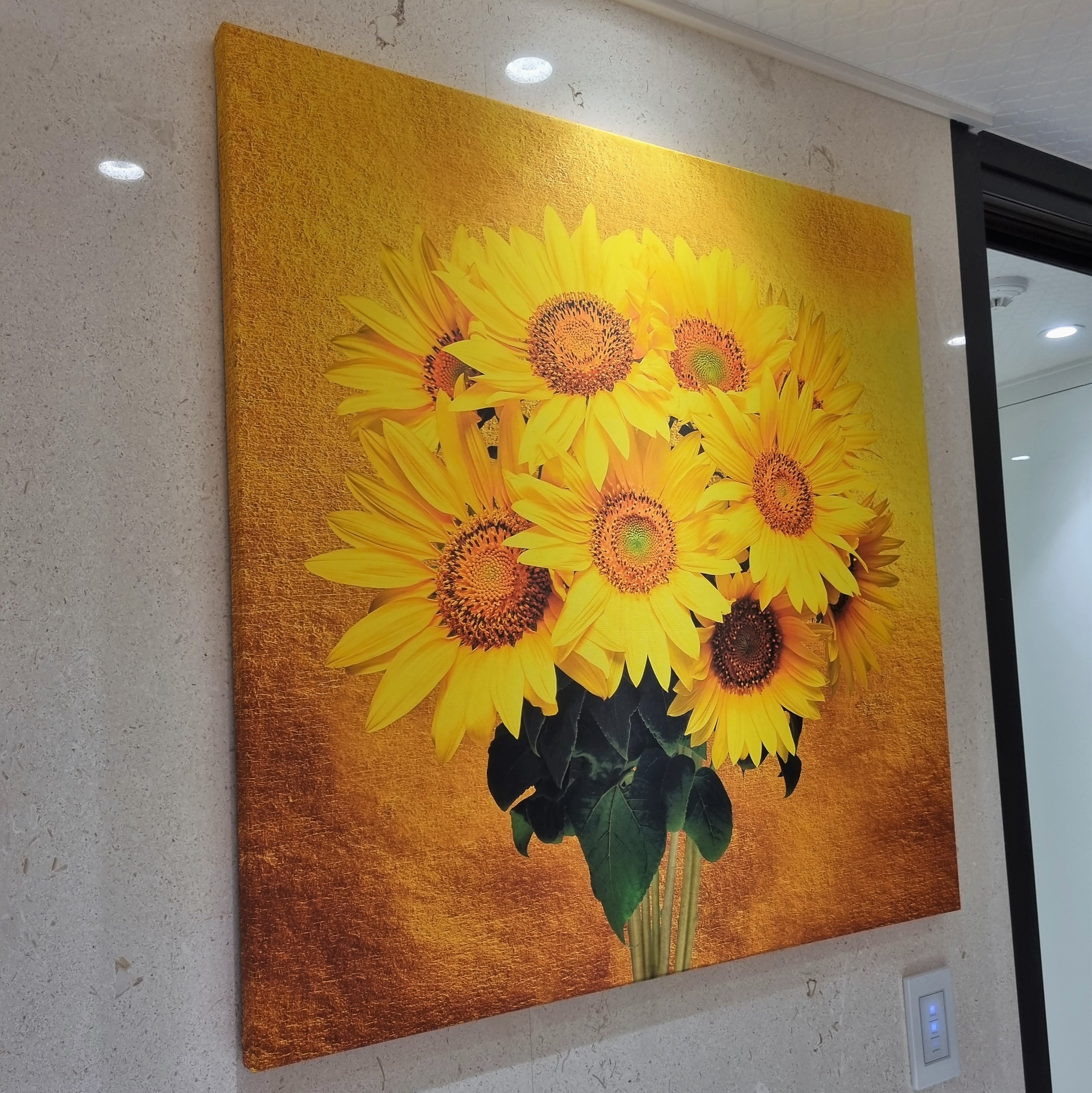 해바라기 액자 그림 80x80cm 거실인테리어 돈들어오는 황금배경 9송이 해바라기 캔버스