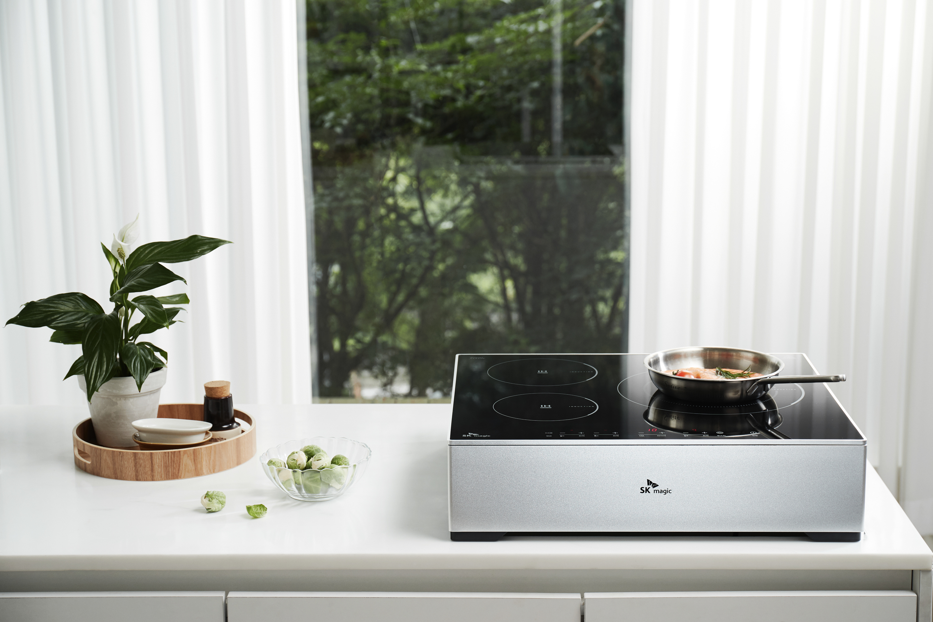 방문설치 3구 인덕션 전기레인지 독일쇼트사상판 ERI4003AN