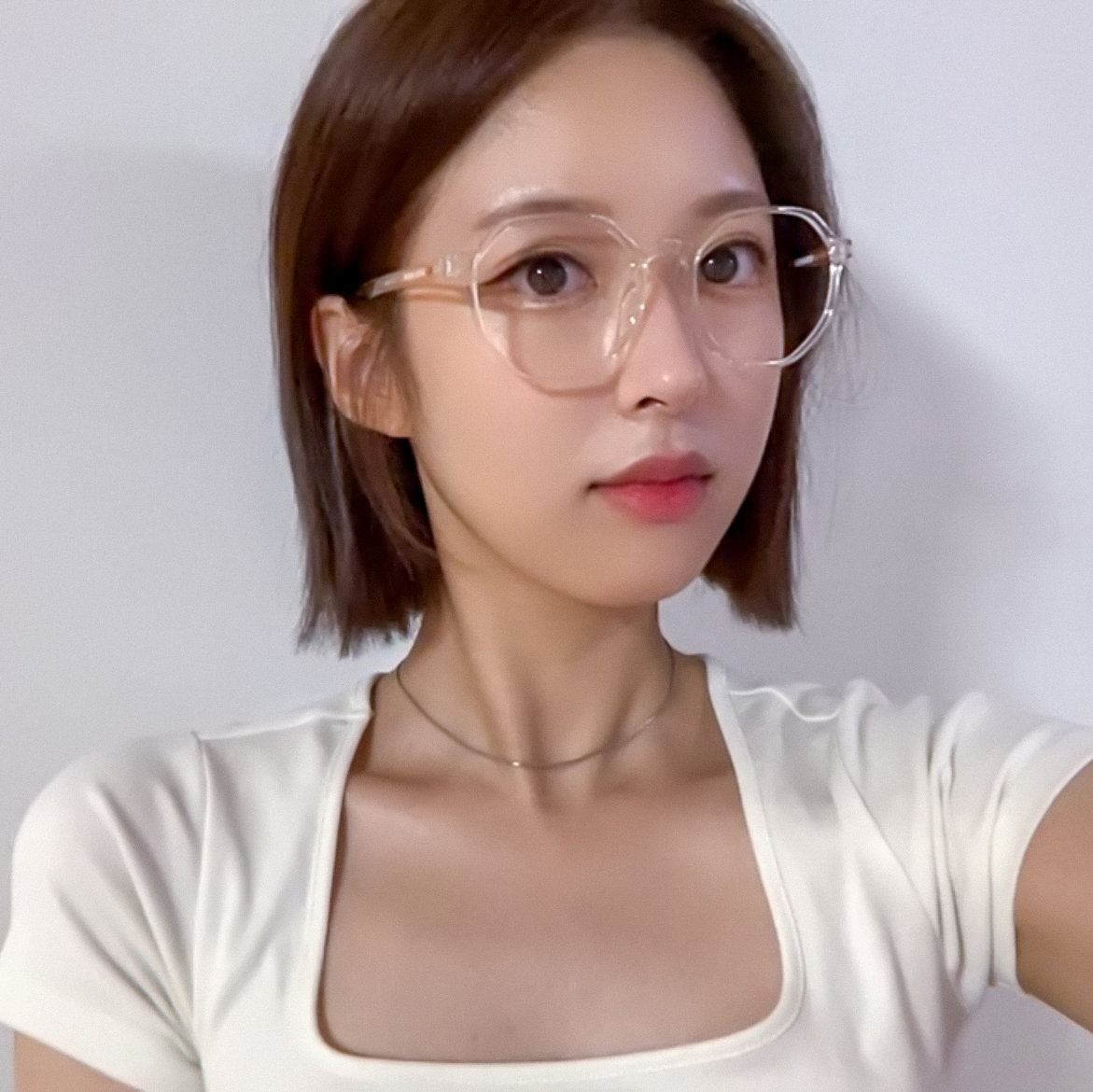 소다몬 TO8030 가벼운 7g 뿔테 깃털안경 블루라이트 차단 시력보호 안경테 청광렌즈 자외선 차단 근적외선 변색렌즈 이미지 8
