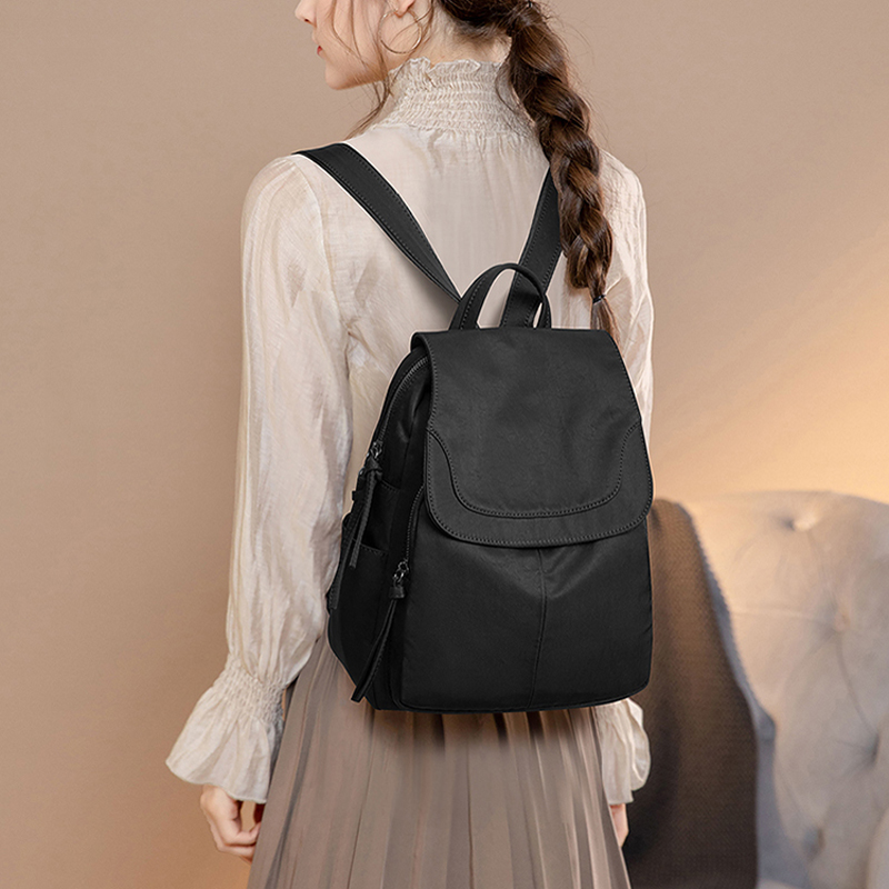 데일리 여성 백팩 가벼운 나일론 보부상 수납 출근 외출 가방