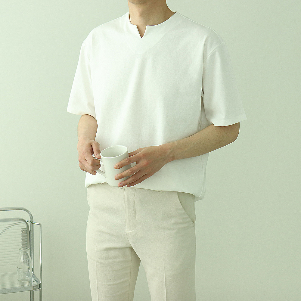 1+1 남자반팔티 구김없는 빅사이즈 헨리넥반팔 - 상품 이미지