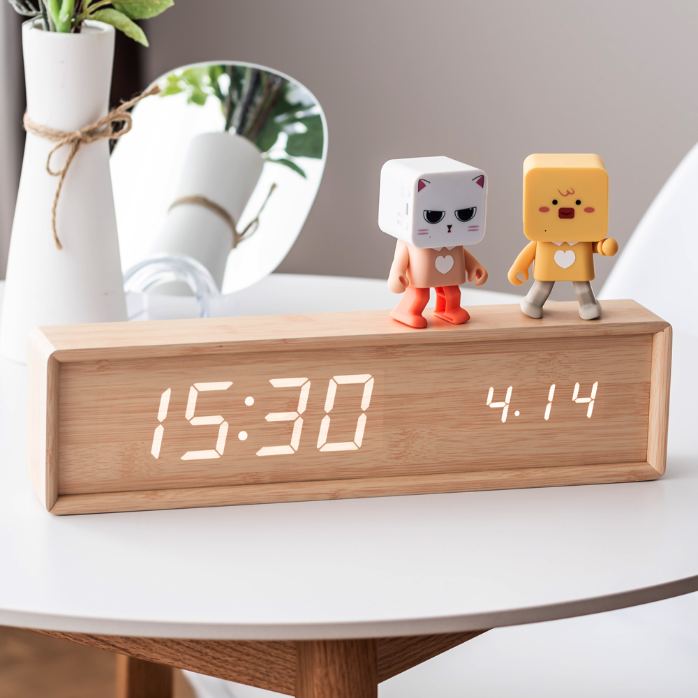 플라이토 우드 인테리어 LED 탁상시계 전자 무소음 디지털 알람 책상 협탁 침실 대형 38cm 오블롱