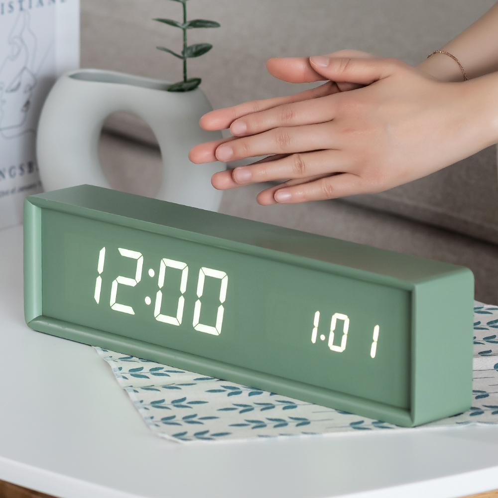 플라이토 우드 인테리어 LED 탁상시계 전자 무소음 디지털 알람 책상 협탁 침실 대형 38cm 오블롱