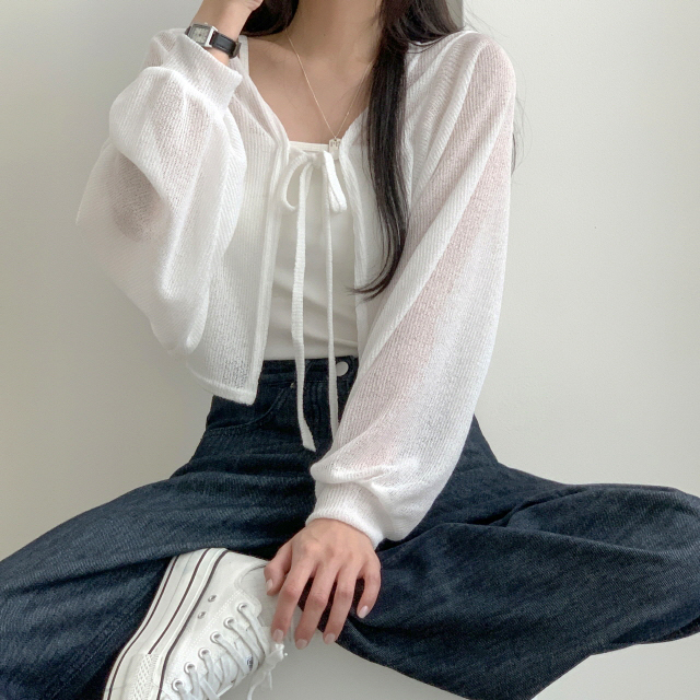 감사할인💖[MOMENT JOY/국내제작/사계절] 파우더 허그미 리본 볼레로 시스루 부클 브이넥 긴팔 크롭 니트 여름 봄 볼레로가디건 7color 상세 이미지 15