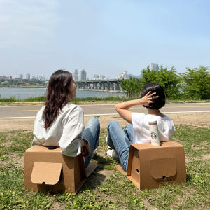 휴대용 종이의자 메가토트 2개 등받이 접이식 피크닉 세트 골판지 그라운드... 솔직 후기 | 실제 배치 사진 포함 - 상품 이미지 3