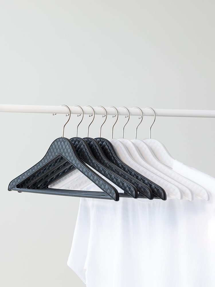 할메이드 상의 셔츠 니트 정장 고리회전 패턴 옷걸이