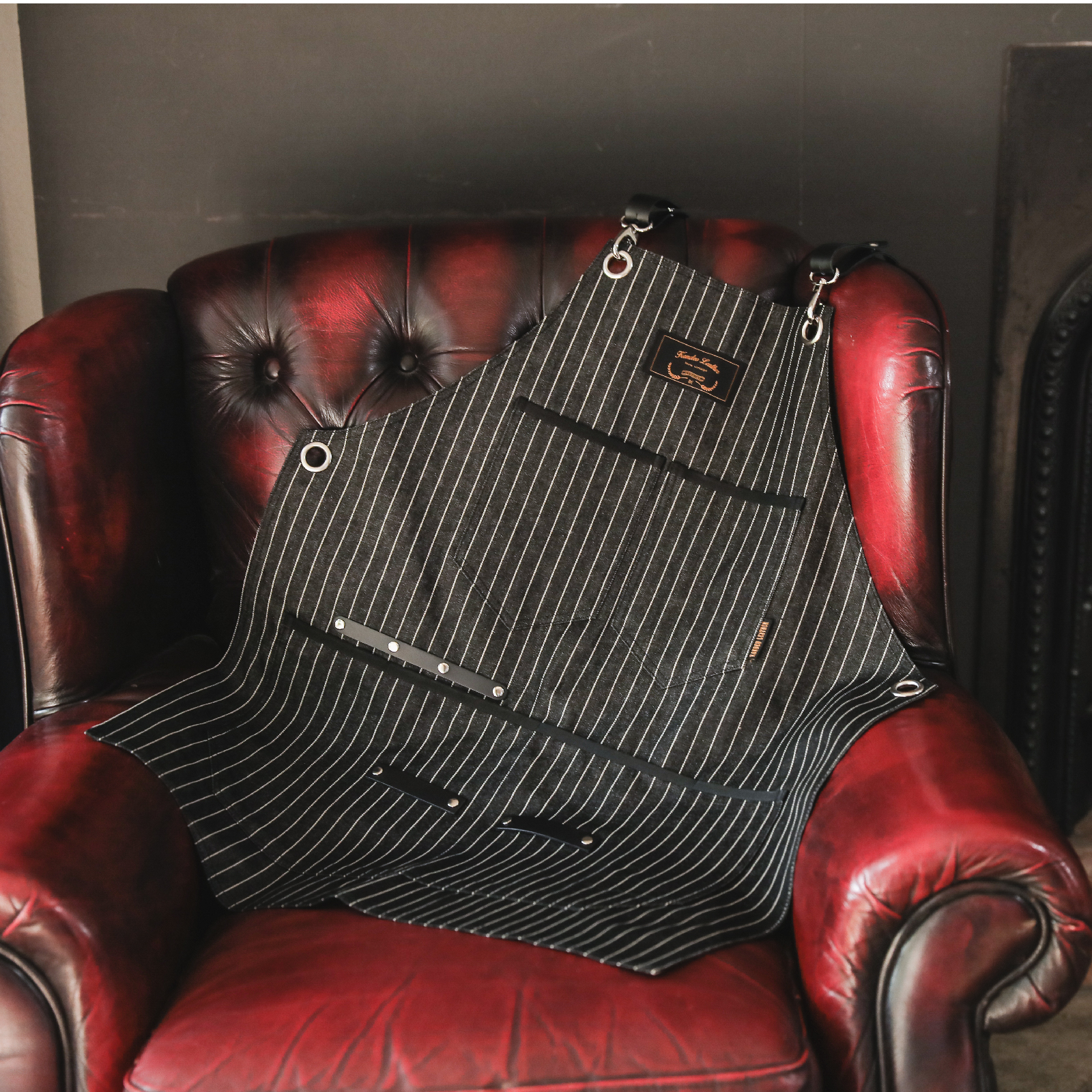 카페인 블랙스트라이프 칸데오레더 공방 미용실 카페 미용사 바리스타 앞치마 미술 가죽 앞치마