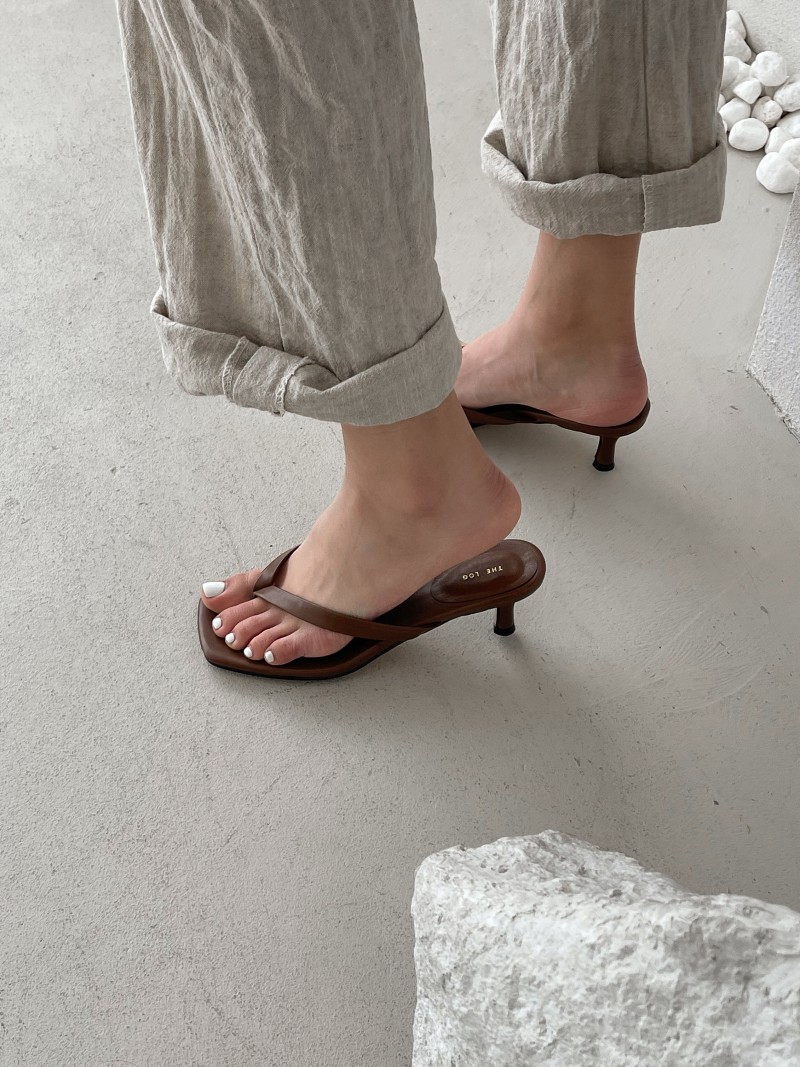 [400족 돌파] 토템 스퀘어 쪼리 미들힐 뮬 슬리퍼 5cm 상세 이미지 51