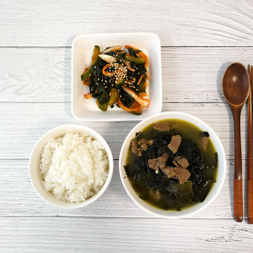 바다향 솔솔 건강한 진도각 청정해역 진도 미역 자연산 돌미역 산모 미역 건미역 방앗간아이 - 상세 이미지 5