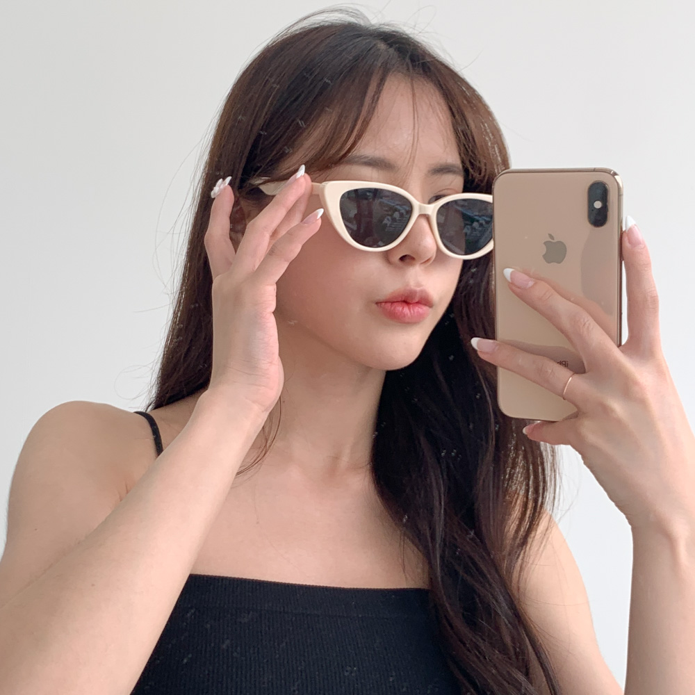 [1+1/당일출고] 세리 라운딩 y2k 흠뻑쇼 워터밤 캣츠아이 선글라스 5color 상세 이미지 26