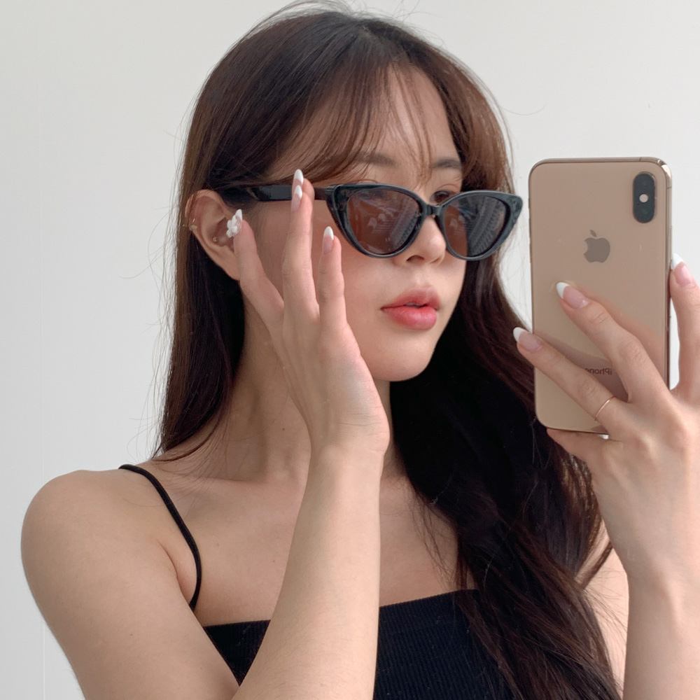 [1+1/당일출고] 세리 라운딩 y2k 흠뻑쇼 워터밤 캣츠아이 선글라스 5color 상세 이미지 20