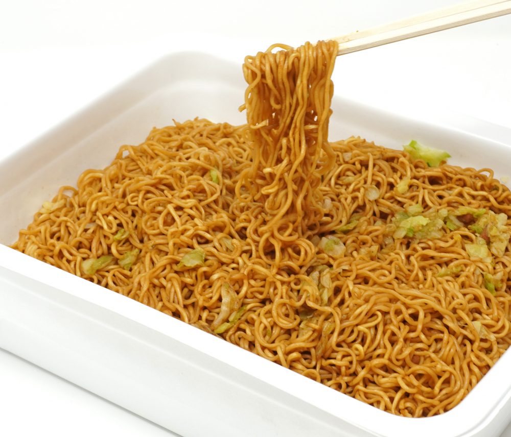 페양구 초초초곱빼기 페타 맥스 야키소바  878g / 4184kcal 일본 점보사이즈 컵라면