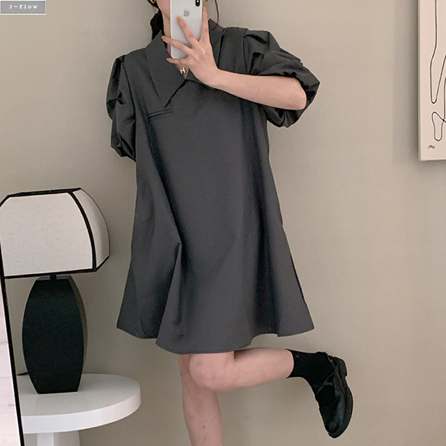 플랫 브이넥 카라 실키 퍼프 루즈핏 미니원피스 2col 여름 아방 베이비돌 셔링 제이플로우 이미지 7
