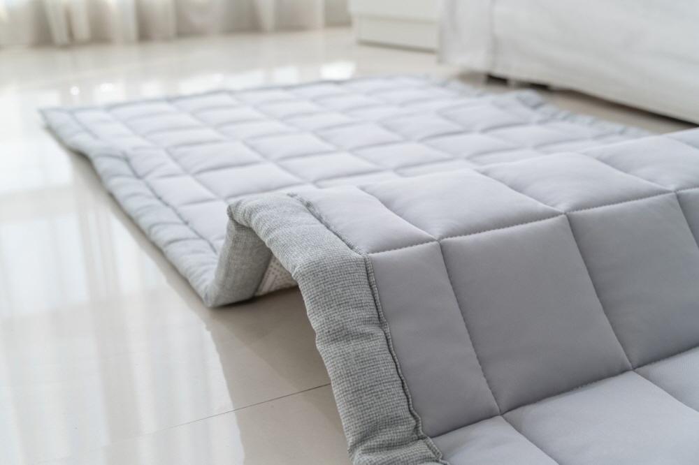 오월 냉감 3인용 4인용 여름 소파패드 흙 돌쇼파패드 카우치 쇼파커버제작