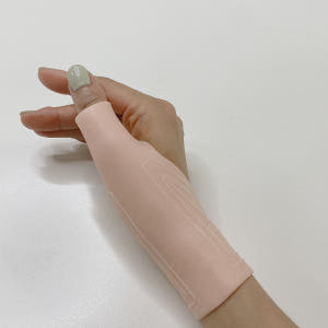 실리콘 손목보호대 방수 얇은 손목보호대 밴드 산모 아대 터널증후군 건초염... 운동러 솔직 후기 | 실사용 리뷰 - 상품 이미지 3