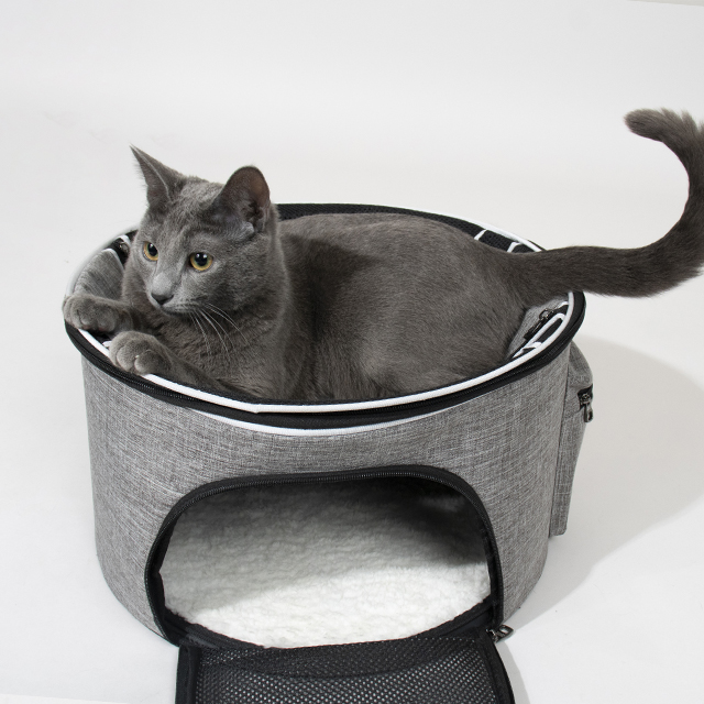 리스펫 고양이 숨숨 돔형 이동장 이동가방 켄넬 본품+화이트방석, 단일사이즈