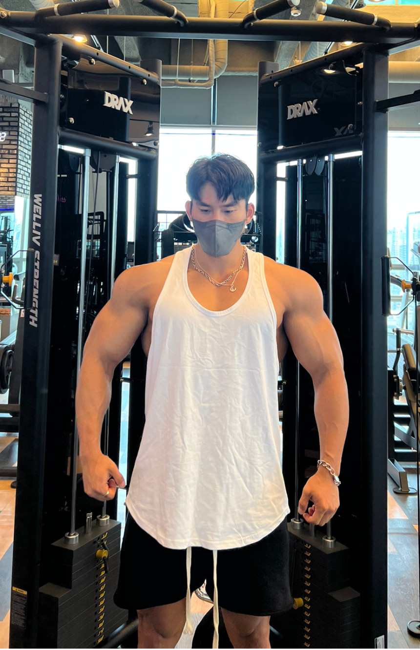 0E8985B7-22EC-4A4E-8C9E-6283AEF6794B