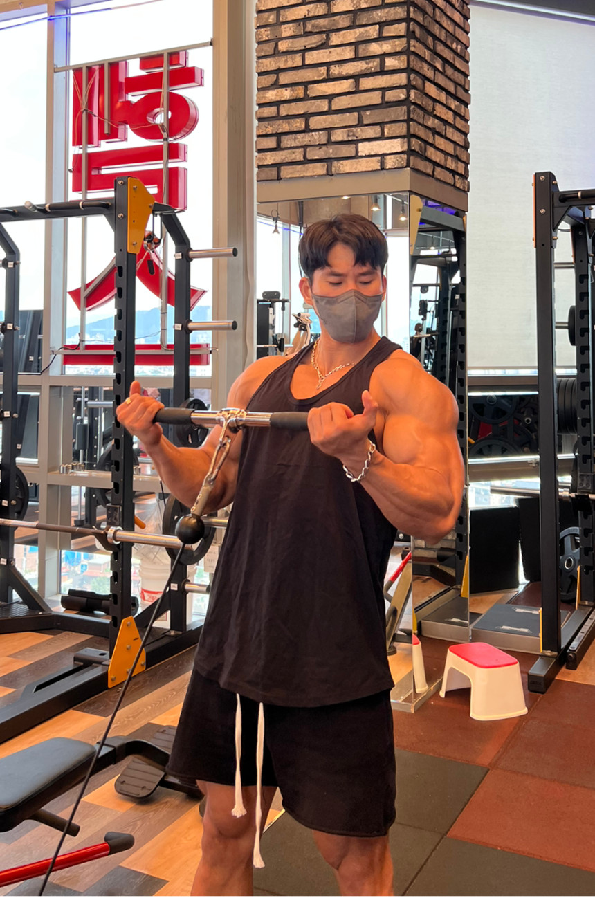 8C5C5D1C-A496-4D0B-9428-5412163D443E