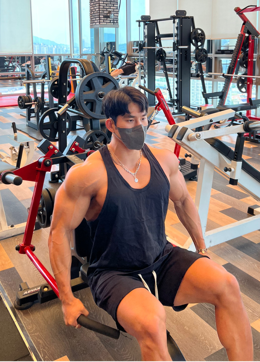 8E970734-EBB1-4B72-A009-46CB876C147B