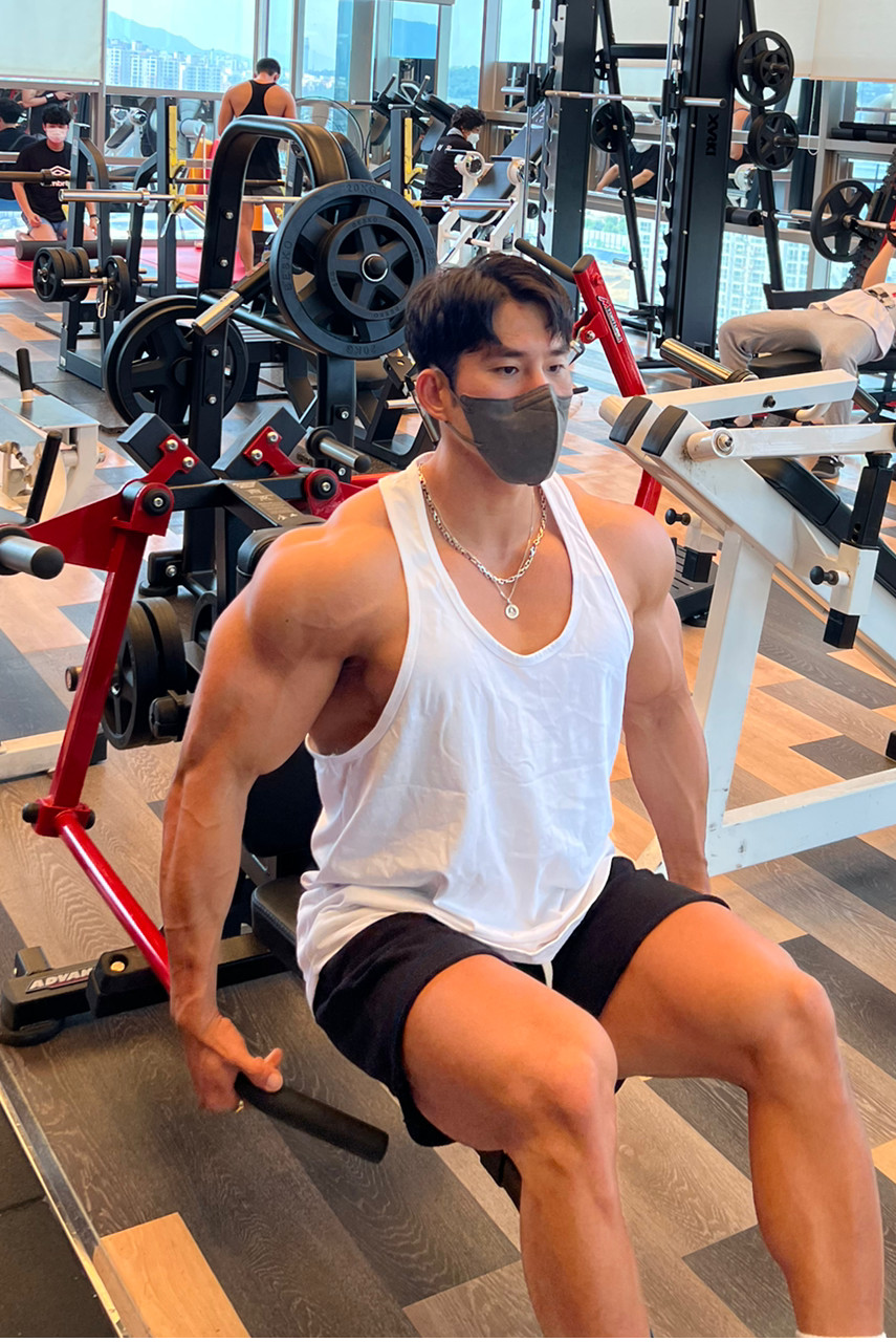 7ECD4E49-981B-4A7A-9E6E-54484424AEA2