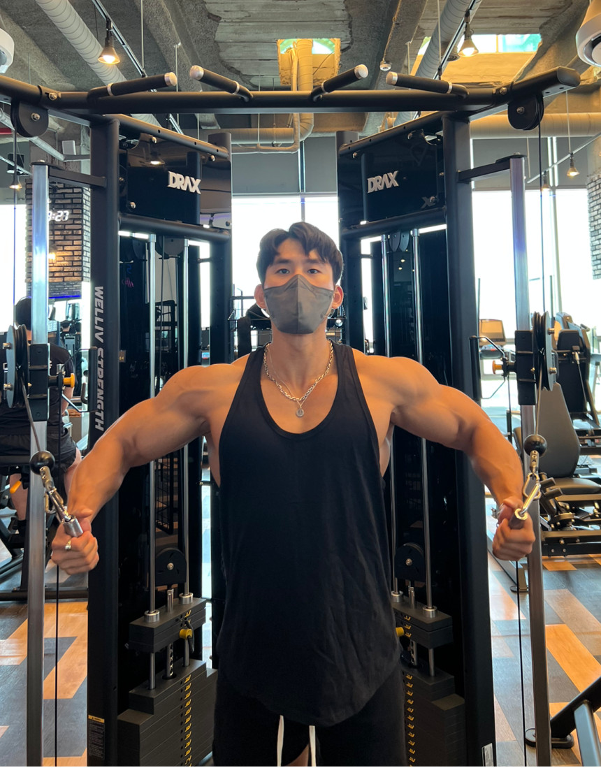 4E76C959-ABE5-4F95-9CDF-7775D6DCBEB4