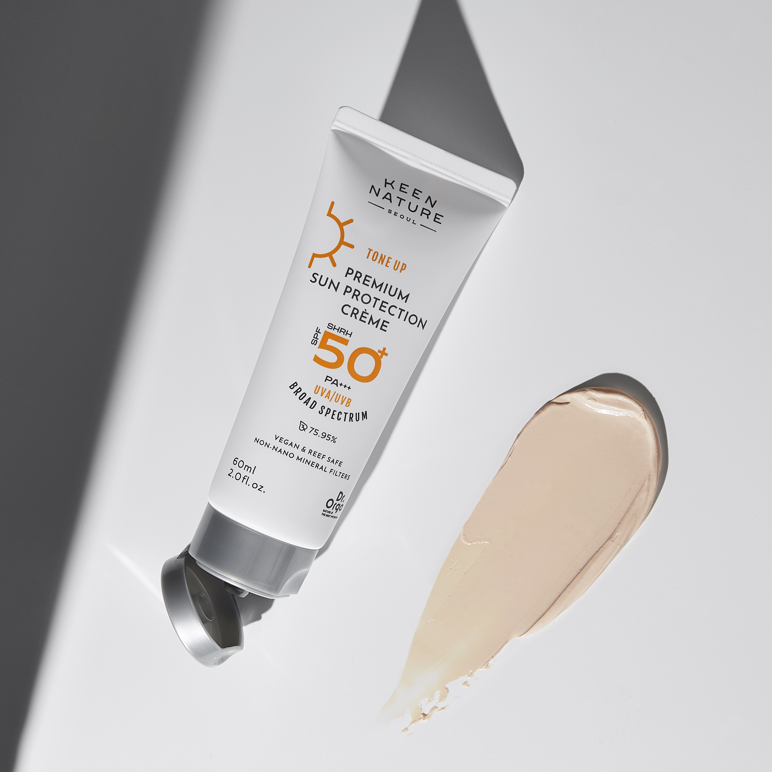 닥터올가 프리미엄 썬 프로텍션 톤업 선크림 SPF50+/PA+++ 60ml, 1개