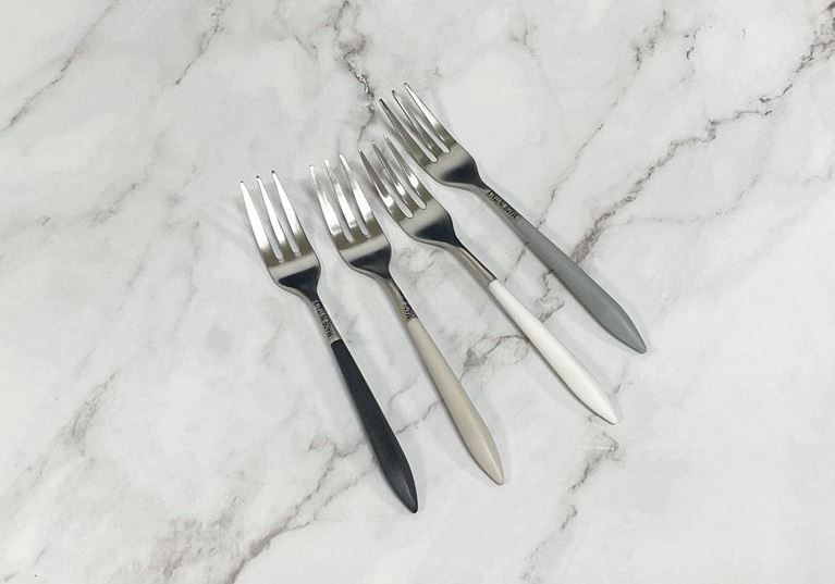 까사 부가티 커트러리 아레스 케익포크 (4색)