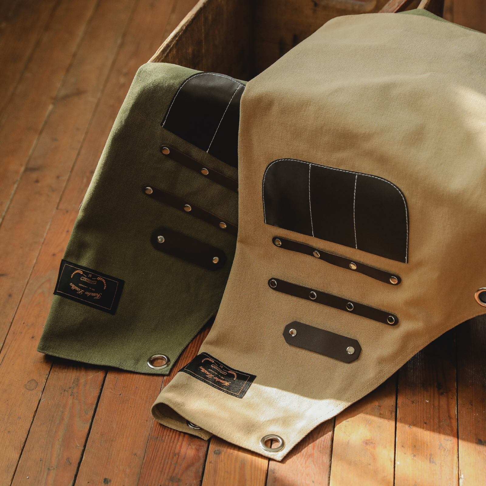 칸데오레더 하이드 카키 공방 미용실 카페 미용사 바리스타 앞치마 가죽 꽃집 앞치마