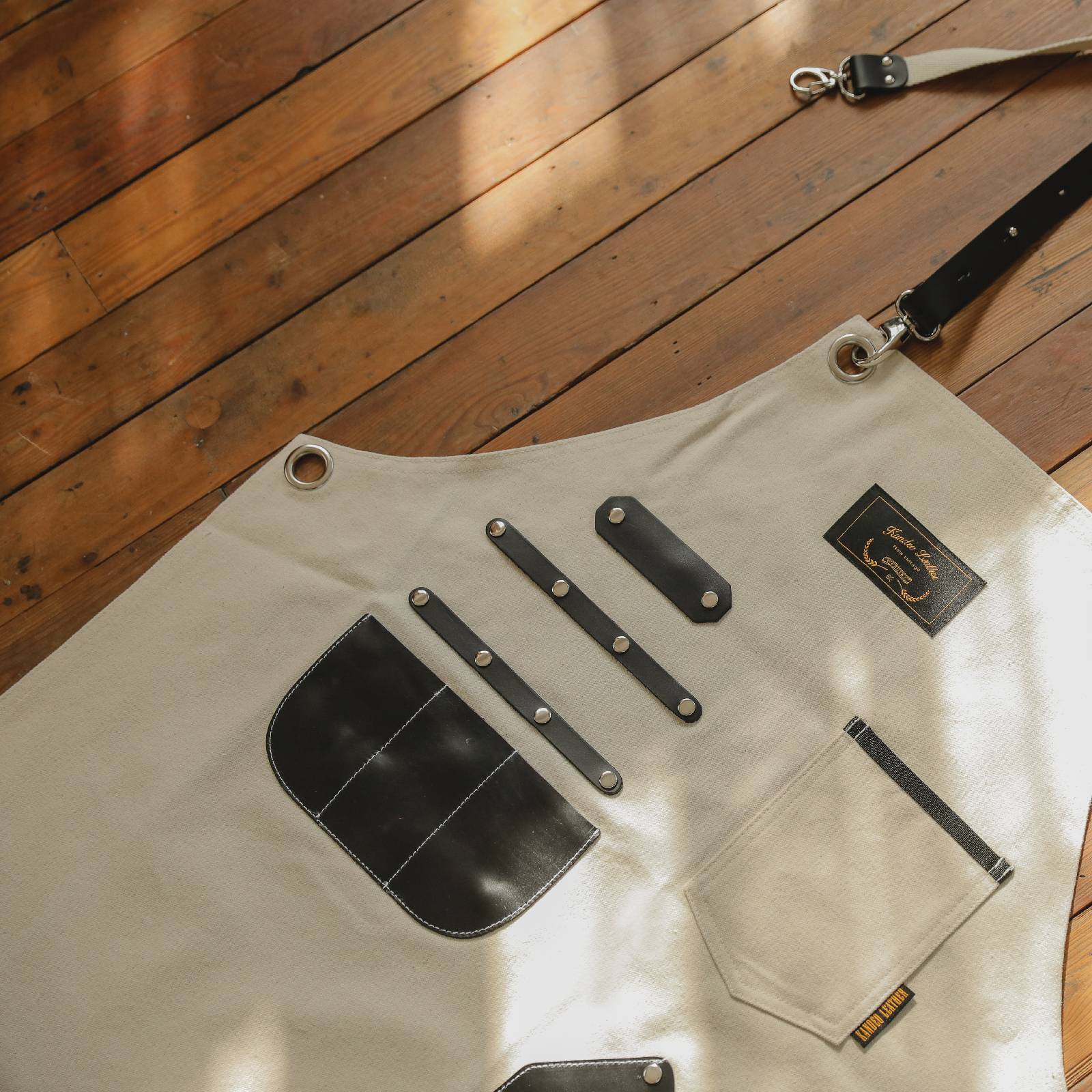 칸데오레더 하이드 쿠앤크 공방 미용실 카페 미용사 바리스타 앞치마 가죽 꽃집 앞치마