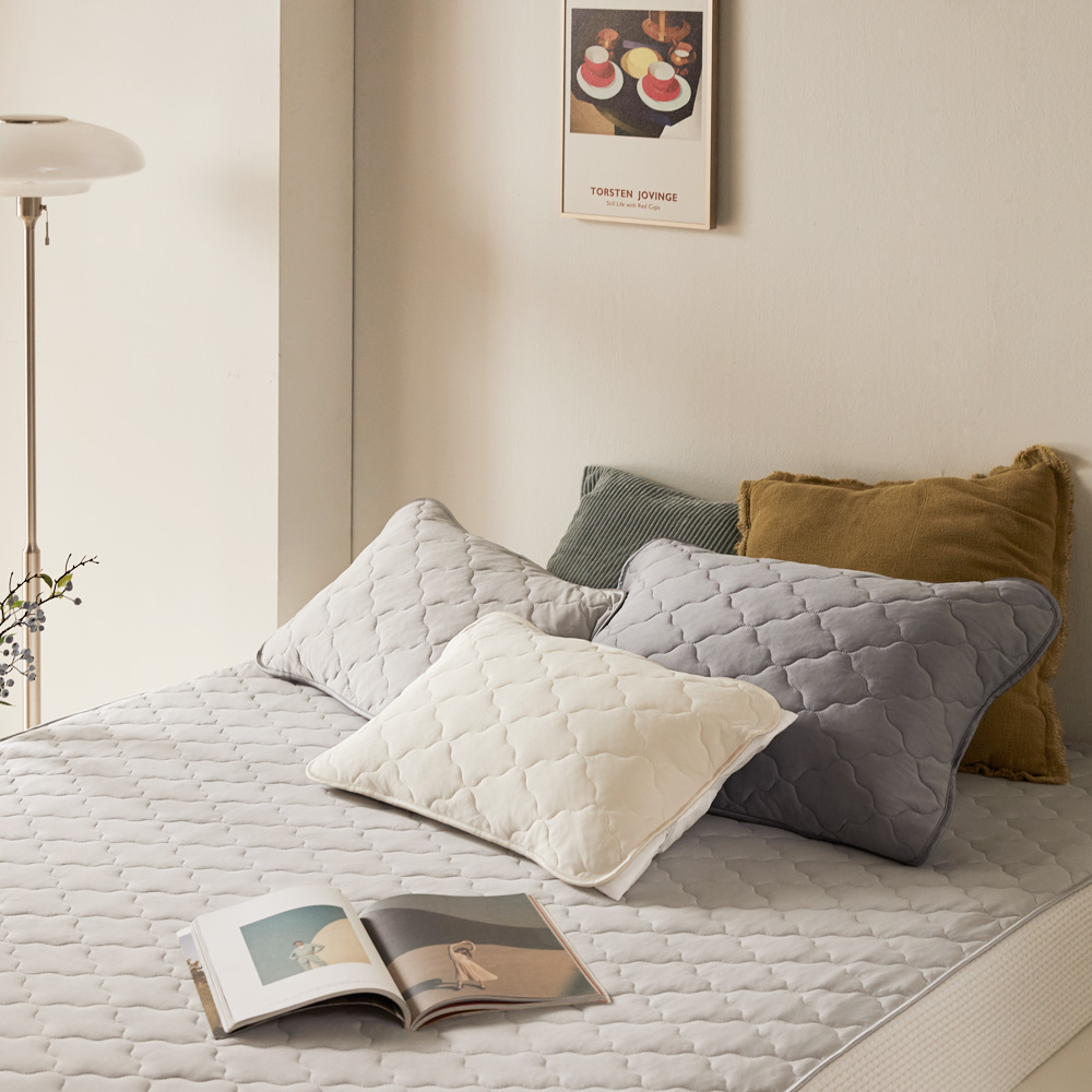 파미지오 사계절 마이크로화이버 누빔 양면패드 침대커버+베개커버