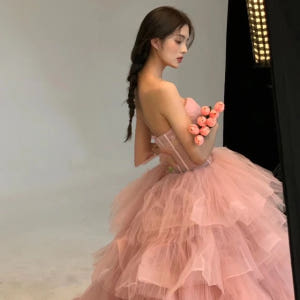 커플 화보촬영 영화 파티 여행 테마 스튜디오촬영 튜브탑 핑크 셀프웨딩드레... 착용 후기 | 사이즈/핏 총정리 - 상품 이미지 4