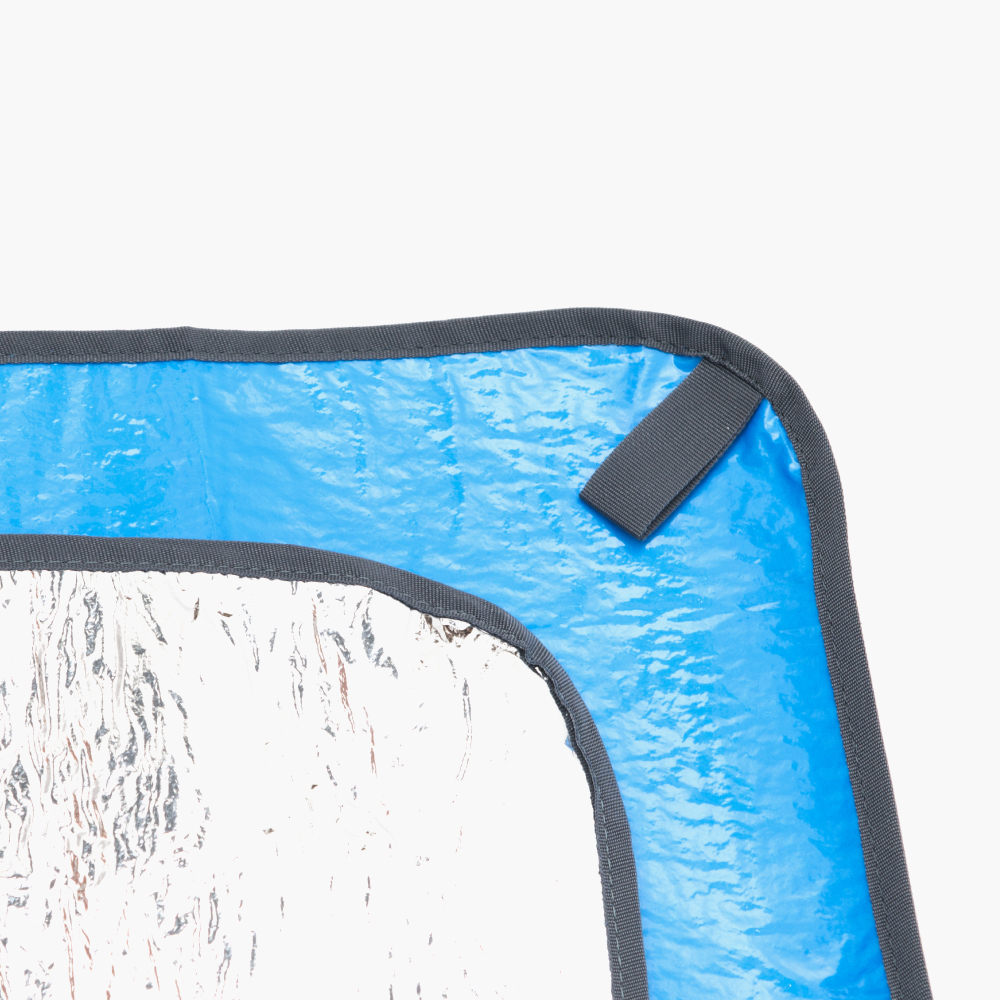 탑앤탑 써모 블랭킷 수납가방 포함 휴대용 캠핑 은박매트 등산 단열 돗자리 M