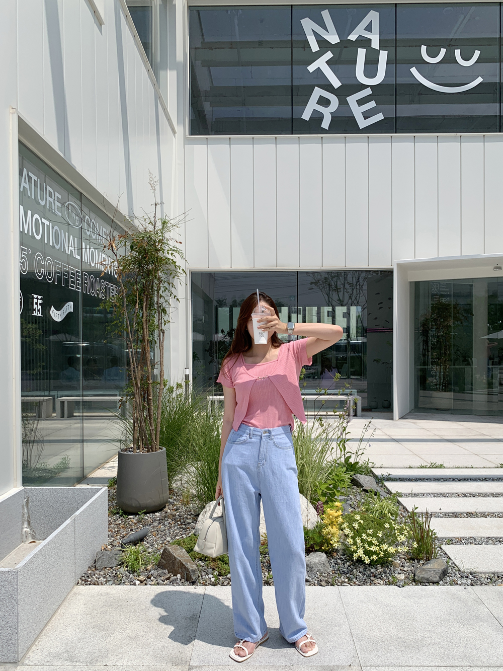 하이웨스트진 아이스 세미와이드 쿨 데님팬츠 여성여름청바지 통청바지 여자와이드진 연청바지 이미지 2