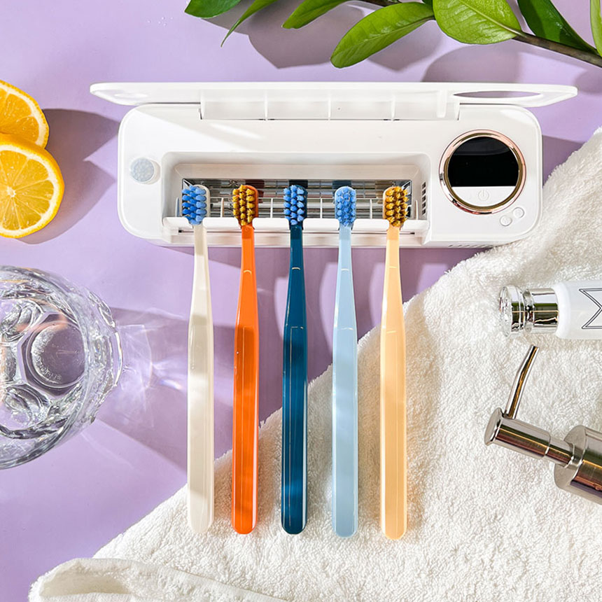 칫솔살균기 가정용 휴대용 무선 UV 충전식 벽걸이형 소독기 크리썸