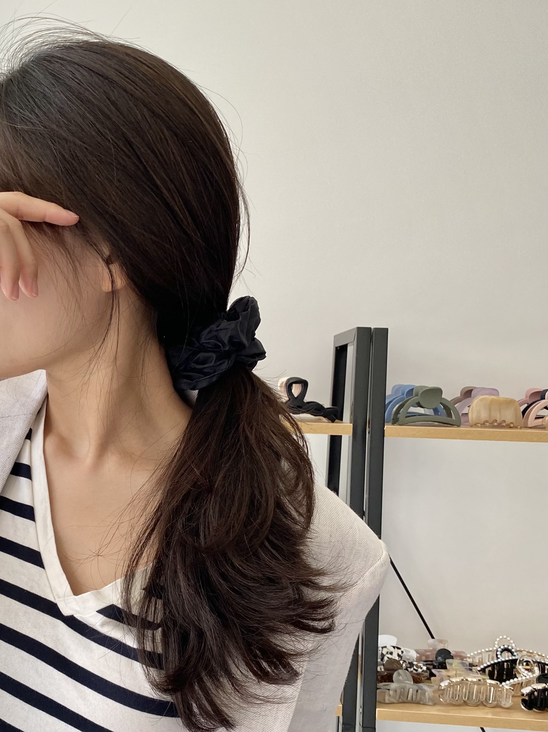 곱창밴드 파스텔톤 바스락 폴리 심플 스크런치 머리끈 - 상세 이미지 3