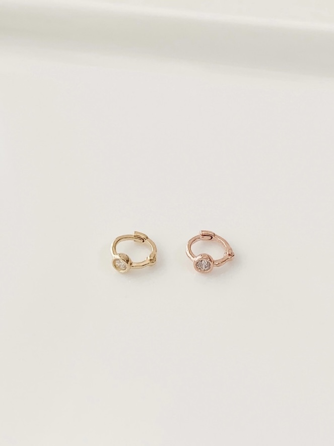14k 초미니 우물 큐빅 원터치 링귀걸이 - 심플 데일리 귓바퀴 레이어드 - 상품 이미지