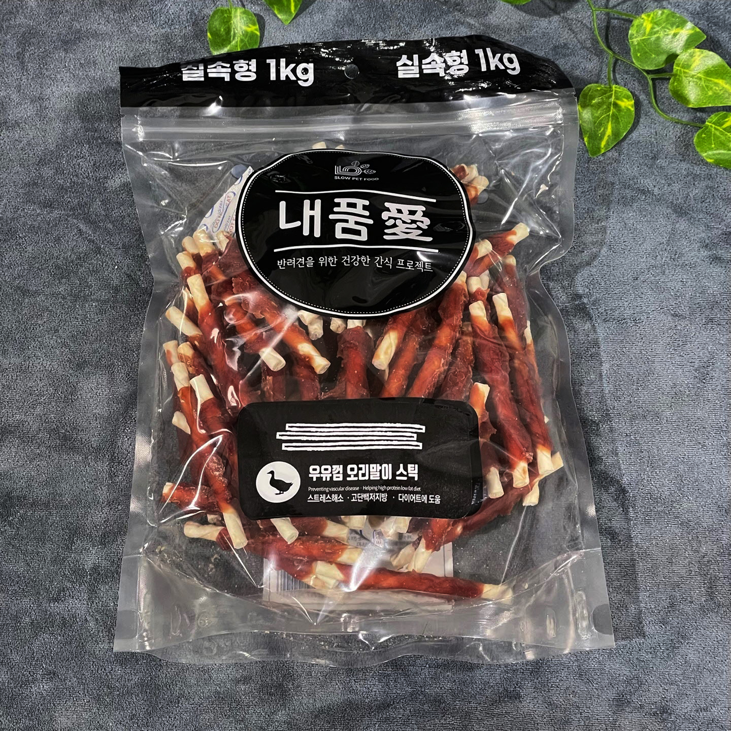 내품애 실속형 대용량 강아지 간식 우유껌오리말이스틱, 1000g, 1개 - 상품 이미지