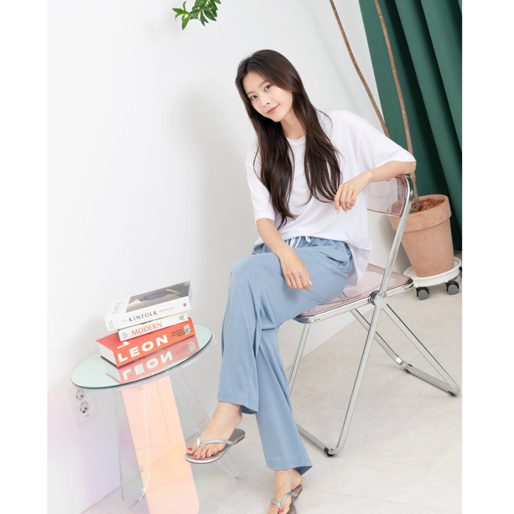 흰색무지티 쿨소재 냉장고 기본 여름 여자 반팔 티 이미지 2