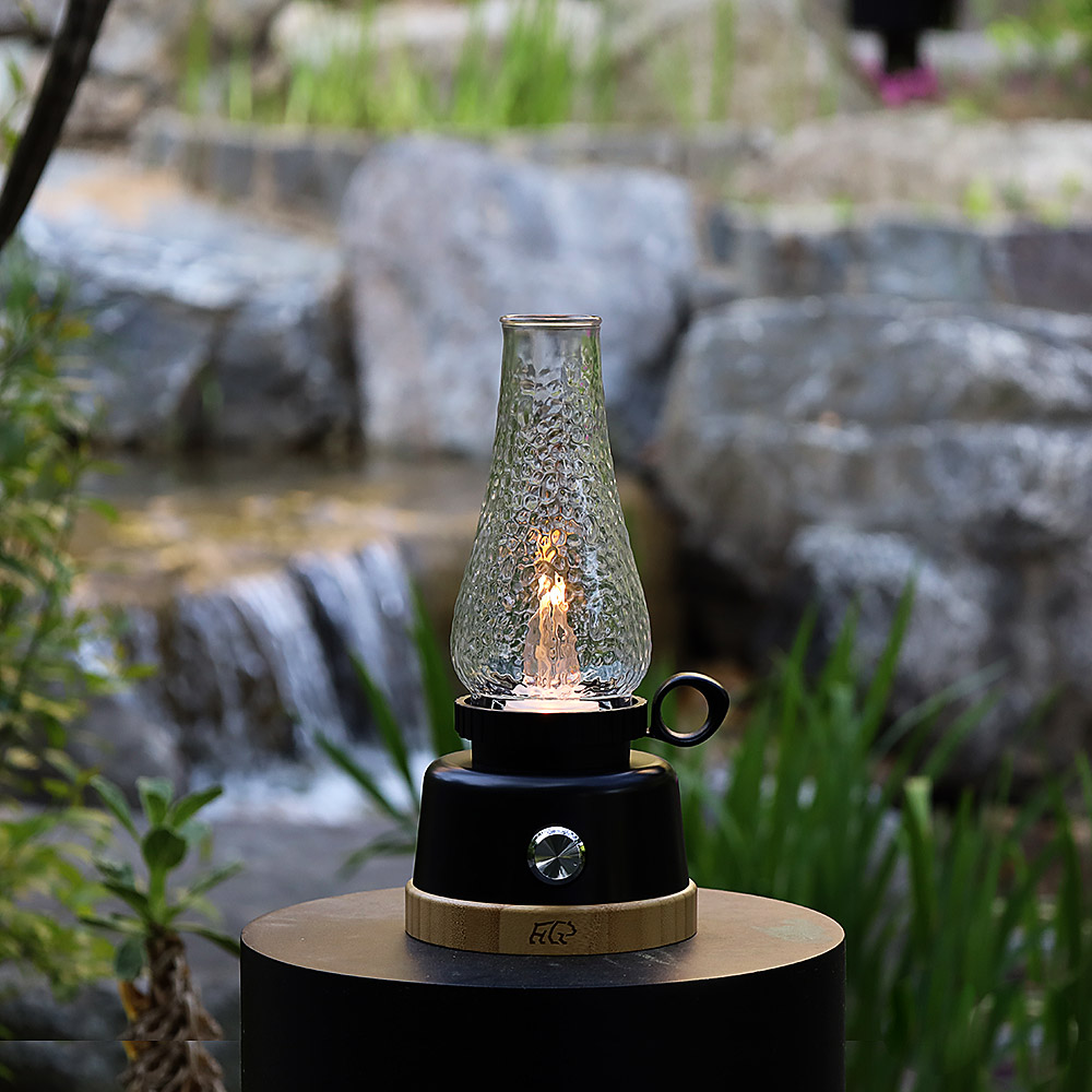 헬로그라운드 동고동락 충전식 유리관 LED 감성캠핑랜턴 배터리 포함 차박용품 조명 텐트