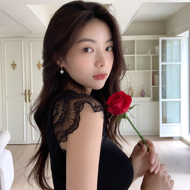 여성스러운 숄더 시스루 레이스 반팔 니트티 ts3330 - 상세 이미지 4