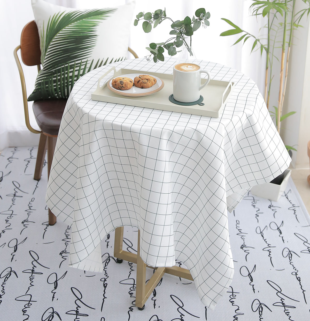북유럽 심플 모던체크 방수 식탁보 홈카페 4인용 6인용