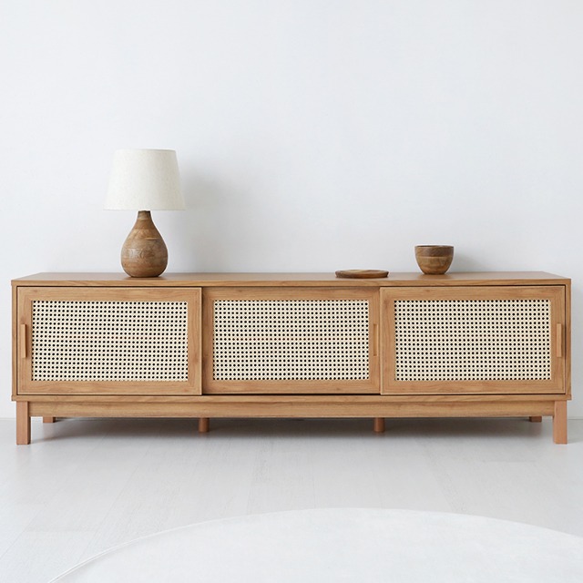 마켓비 티비다이 낮은거실장 라탄 북유럽 원목 거실장 거실tv장식장