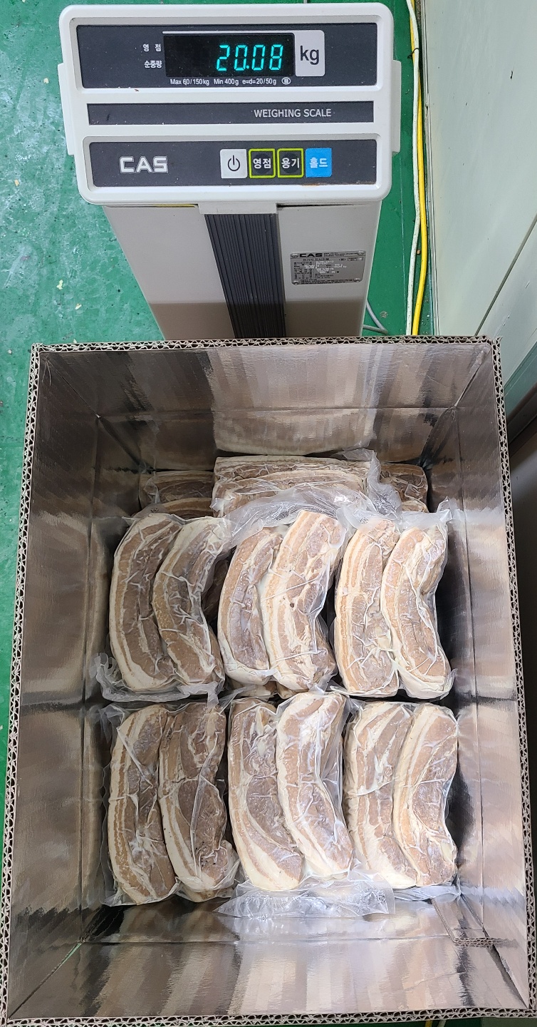 업소용 보쌈 1박스 20kg 통보쌈 수육 도매 샵인샵 제품 대용량 - 상품 이미지