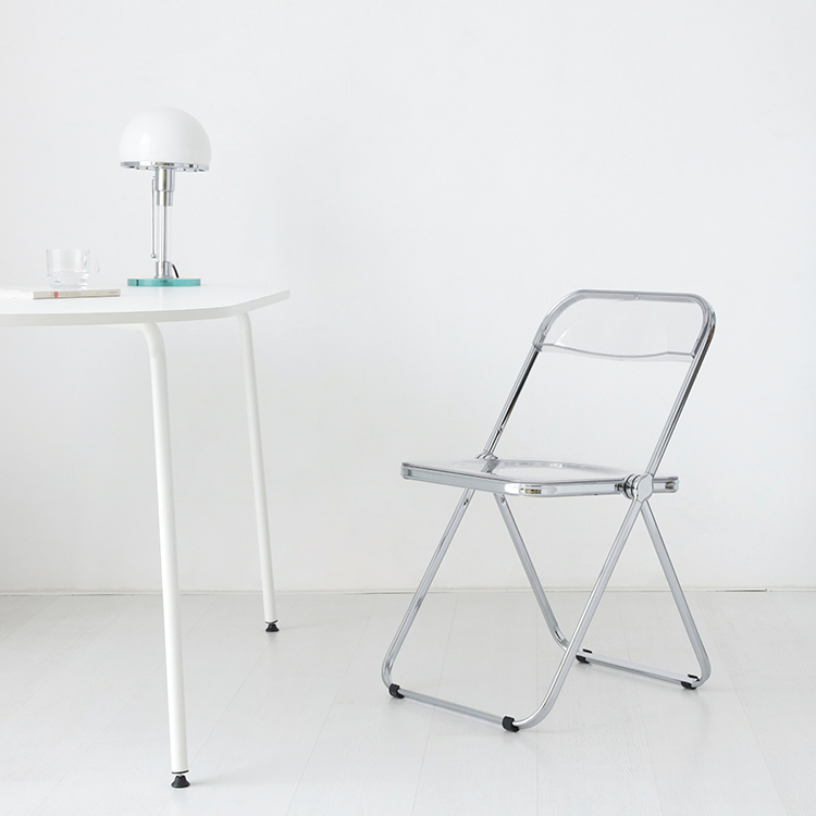 두게드 테이블 라운드 16080 화이트 + 빙그리 투명접이식의자 4인 세트