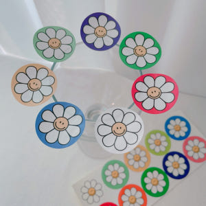 텐 데이지 스마일 스티커 20p 답례품 구디백 포장 원형 스티커 실사용 후기 | 효과 있을까? - 상품 이미지 1