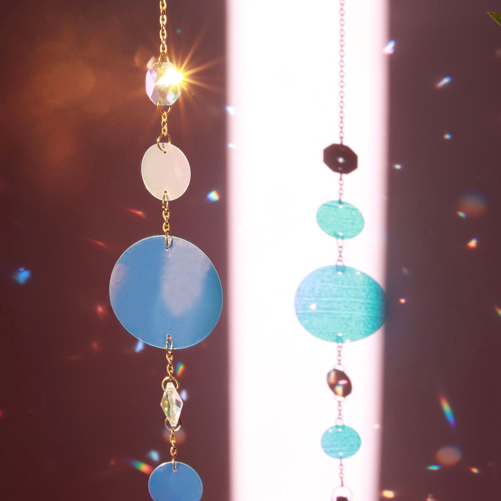 크리스탈 썬캐쳐 천장 월행잉 인테리어 아크릴 모빌 달링